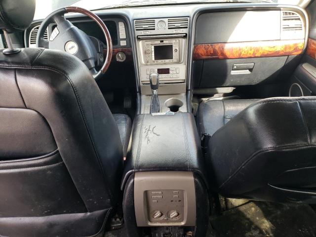 5LMFU28RX3LJ27573 - 2003 LINCOLN NAVIGATOR შავი ფოტო 8
