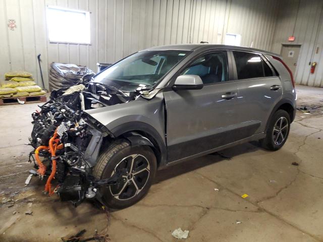 KNDCP3LE2P5065320 - 2023 KIA NIRO LX SILVER photo 1