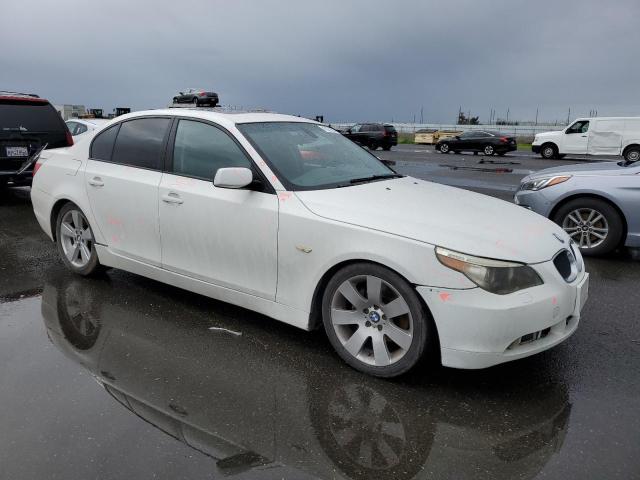 WBANA73574B810123 - 2004 BMW 530 I WHITE photo 4