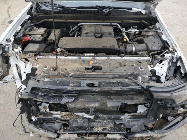 1GCPTFEK6R1210306 - 2024 CHEVROLET COLORADO ZR2 WHITE photo 11