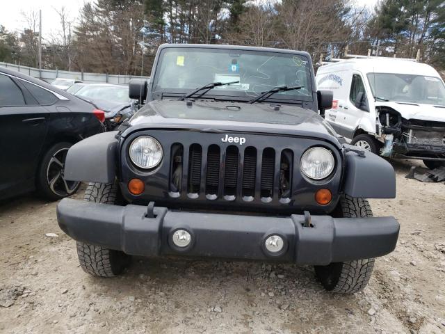 1C4BJWKGXCL261027 - 2012 JEEP WRANGLER U SPORT შავი ფოტო 5