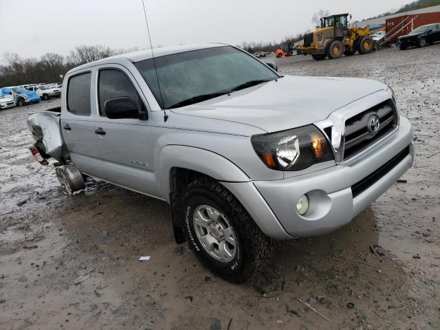 5TEJU4GN5AZ704309 - 2010 TOYOTA TACOMA DOUBLE CAB PRERUNNER SILVER photo 4
