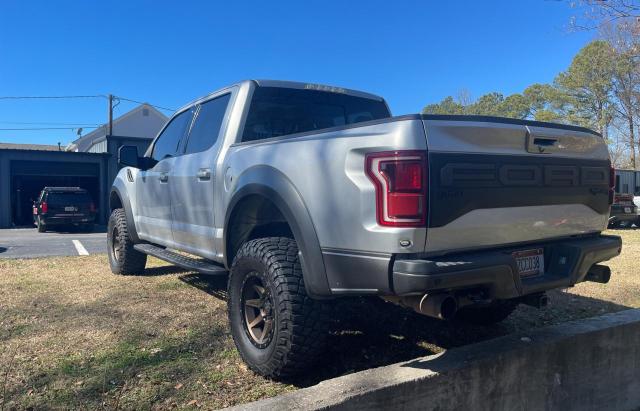 1FTFW1RG8KFB32955 - 2019 FORD F150 RAPTOR SILVER photo 3