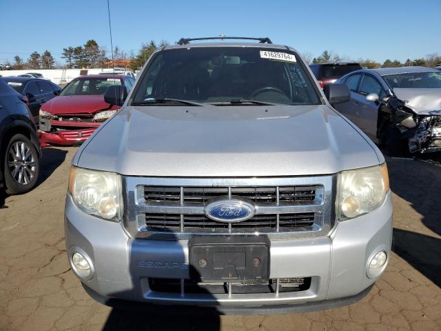 1FMCU9DG0BKA46833 - 2011 FORD ESCAPE XLT SILVER photo 5