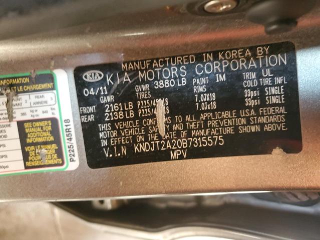 KNDJT2A20B7315575 - 2011 KIA SOUL + GRAY photo 12