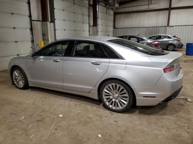 3LN6L2J97DR804971 - 2013 LINCOLN MKZ SILVER photo 2