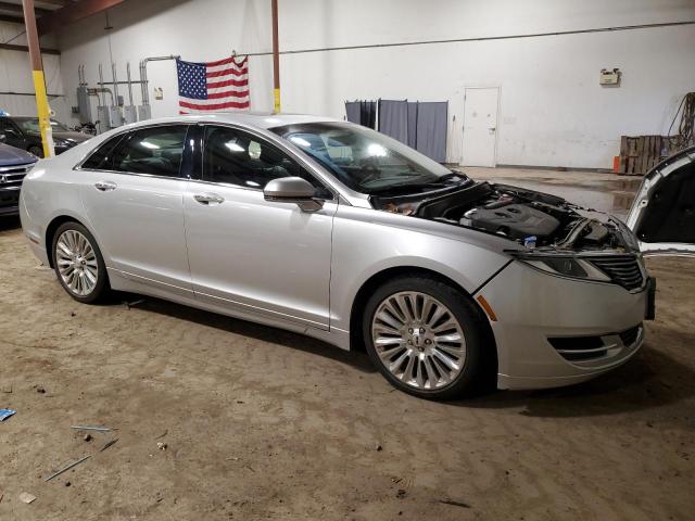 3LN6L2J97DR804971 - 2013 LINCOLN MKZ SILVER photo 4