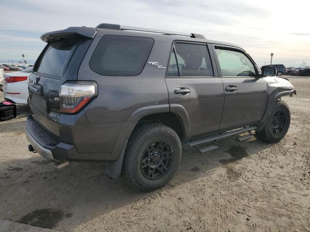 JTEBU5JRXJ5483276 - 2018 TOYOTA 4RUNNER SR5/SR5 PREMIUM 灰色 照片 3