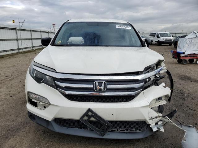 5FNYF5H18JB023251 - 2018 HONDA PILOT LX WHITE photo 5