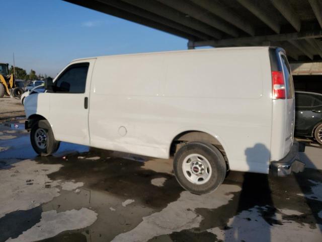 1GTW7AFFXG1904532 - 2016 GMC SAVANA G2500 WHITE photo 2