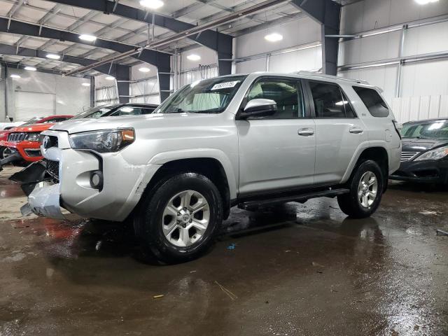 JTEBU5JR5J5533999 - 2018 TOYOTA 4RUNNER SR5/SR5 PREMIUM SILVER photo 1