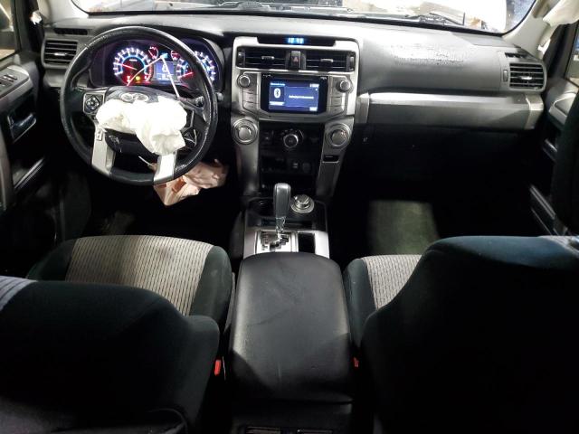 JTEBU5JR5J5533999 - 2018 TOYOTA 4RUNNER SR5/SR5 PREMIUM SILVER photo 8