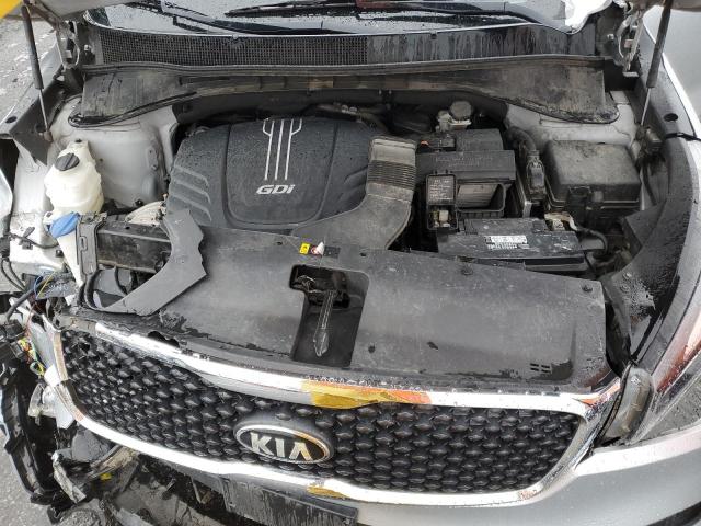 5XYPGDA50HG311459 - 2017 KIA SORENTO LX GRAY photo 11