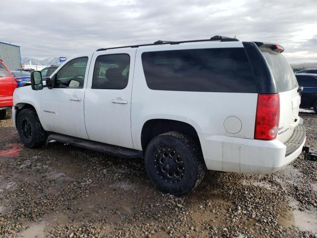 1GKW2PEG5BR267009 - 2011 GMC YUKON XL K2500 WHITE photo 2