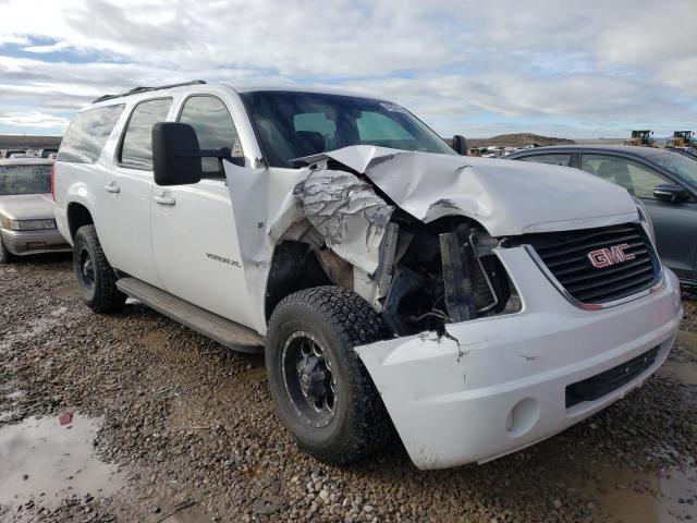 1GKW2PEG5BR267009 - 2011 GMC YUKON XL K2500 WHITE photo 4