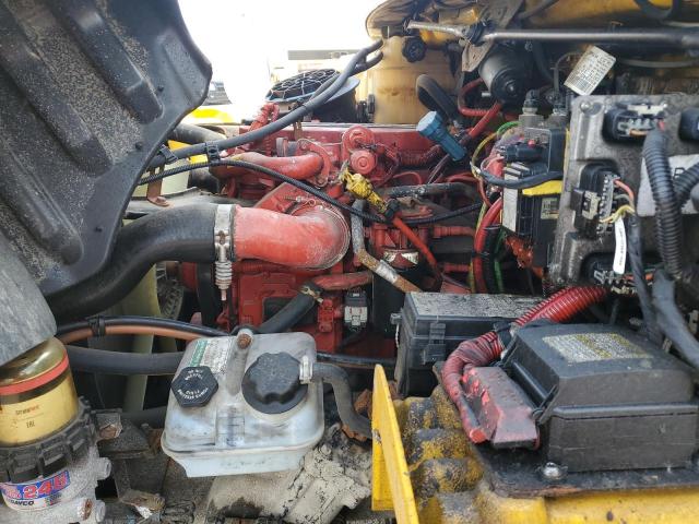 1FVACWFC0KHKB8945 - 2019 FREIGHTLINER M2 106 MEDIUM DUTY YELLOW photo 12