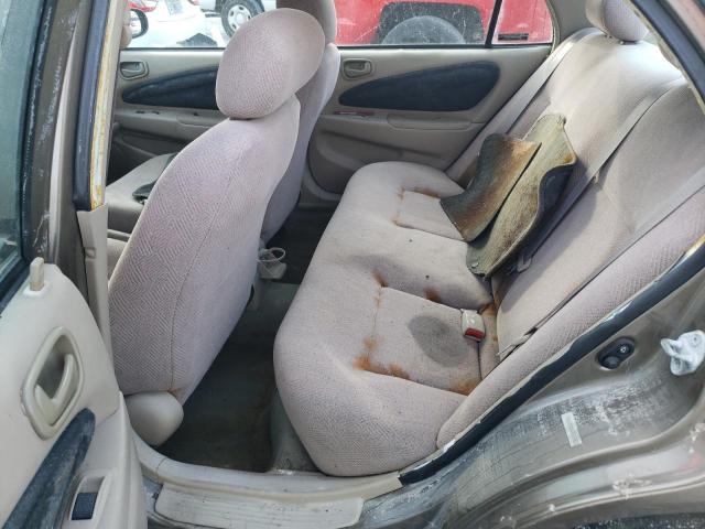 1Y1SK5280YZ405636 - 2000 CHEVROLET GEO PRIZM BASE BEIGE photo 10