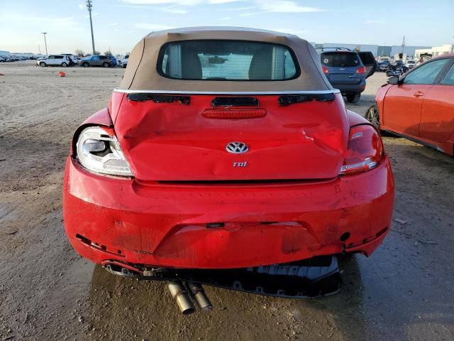3VW5A7AT9FM804692 - 2015 VOLKSWAGEN BEETLE TDI RED photo 6