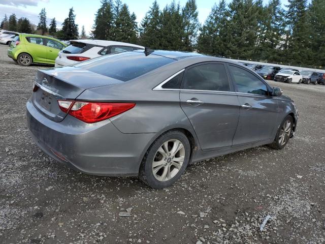 5NPEC4AC4CH397720 - 2012 HYUNDAI SONATA SE GRAY photo 3