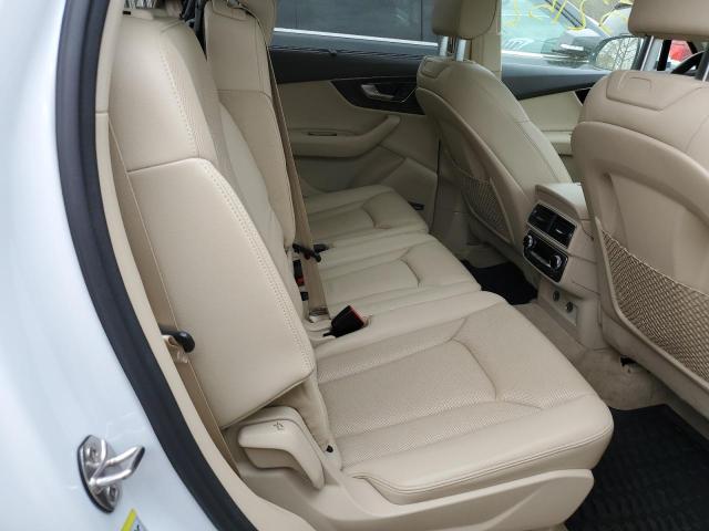 WA1VAAF7XKD012918 - 2019 AUDI Q7 PRESTIGE WHITE photo 10