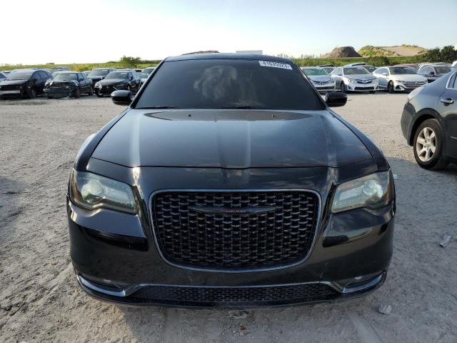 2C3CCAAGXHH577443 - 2017 CHRYSLER 300 LIMITED BLACK photo 5