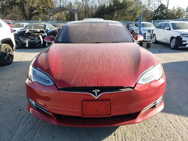 5YJSA1E28HF220019 - 2017 TESLA MODEL S Qırmızı foto 5