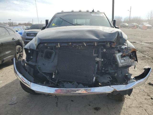 3C6UR5DL7JG315830 - 2018 RAM 2500 SLT შავი ფოტო 5