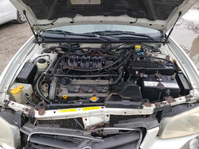 JN1CA31A61T319179 - 2001 NISSAN MAXIMA GXE WHITE photo 11