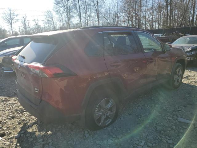 2T3P1RFV8RW411027 - 2024 TOYOTA RAV4 XLE RED photo 3