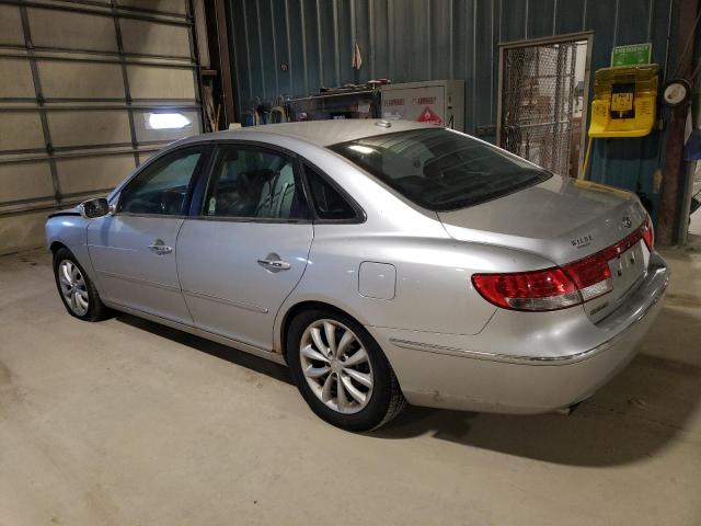 KMHFC46F08A310946 - 2008 HYUNDAI AZERA SE SILVER photo 2