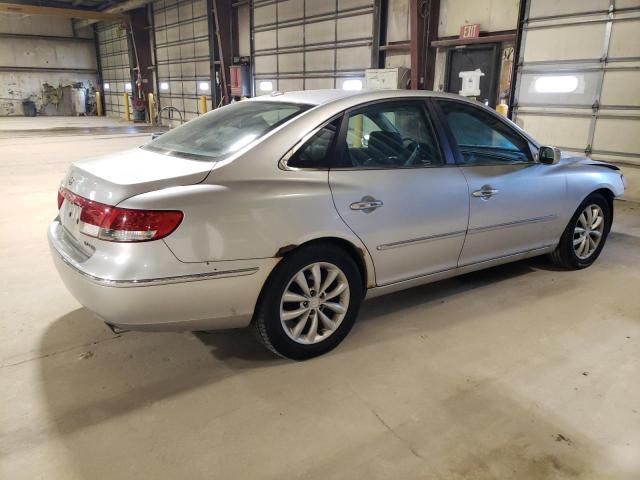 KMHFC46F08A310946 - 2008 HYUNDAI AZERA SE SILVER photo 3