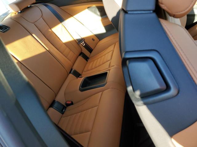 3MF13DM05R8E79951 - 2024 BMW M2 WHITE photo 10