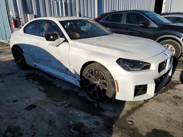 3MF13DM05R8E79951 - 2024 BMW M2 WHITE photo 4