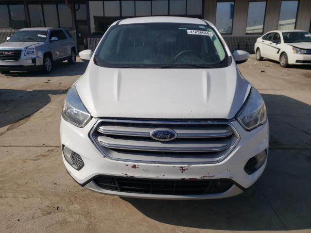 1FMCU0GD5HUA53786 - 2017 FORD ESCAPE SE WHITE photo 5