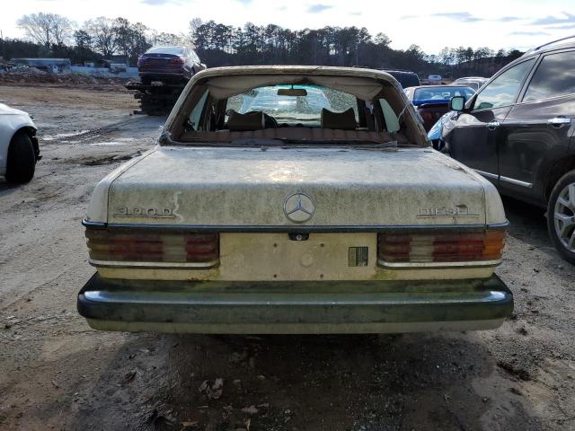 12313012045348 - 1977 MERCEDES-BENZ 300D CREAM photo 6