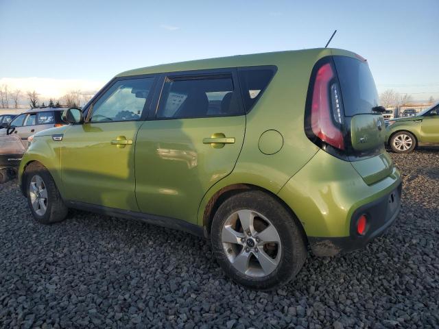 KNDJN2A22H7882065 - 2017 KIA SOUL GREEN photo 2