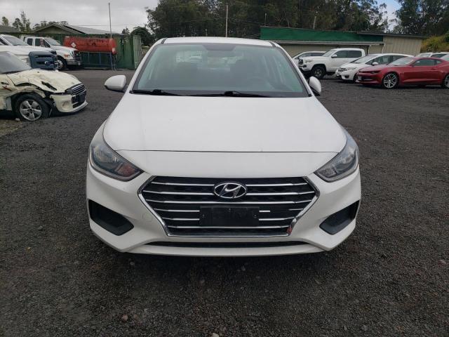 3KPC24A3XKE057372 - 2019 HYUNDAI ACCENT SE WHITE photo 5