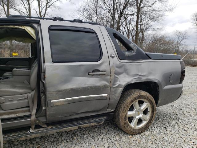 3GNEC12048G172482 - 2008 CHEVROLET AVALANCHE C1500 GRAY photo 9