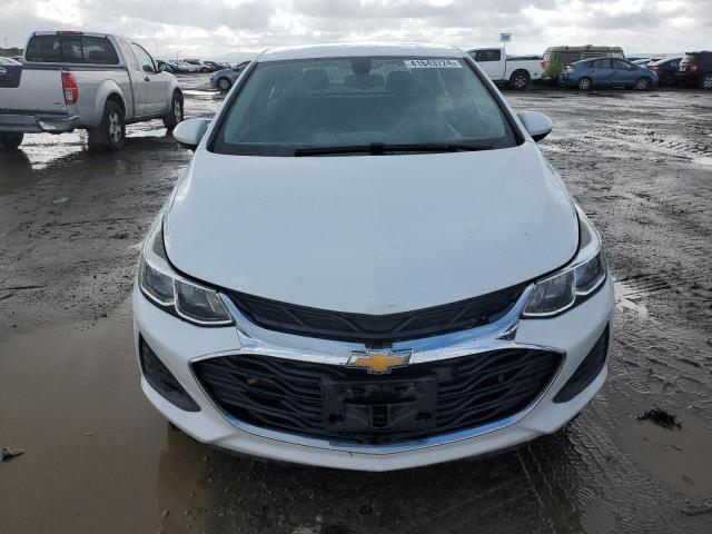 1G1BC5SM0K7151517 - 2019 CHEVROLET CRUZE LS WHITE photo 5