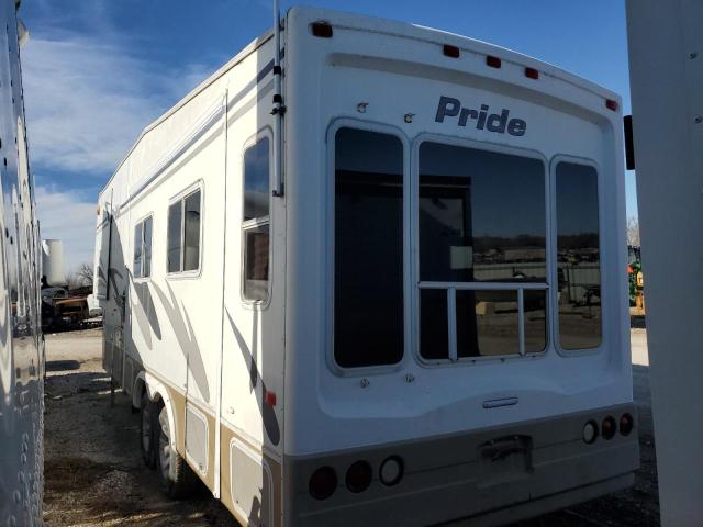 4CA5G312434096419 - 2003 FLEETWOOD PRIDE WHITE photo 3