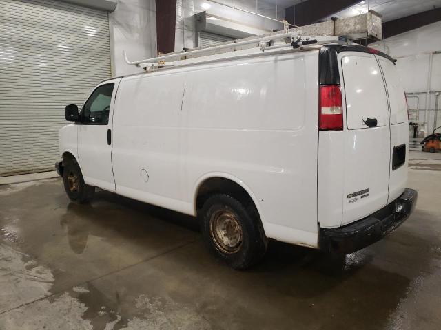 1GCWGFCG9E1123735 - 2014 CHEVROLET EXPRESS G2 WHITE photo 2