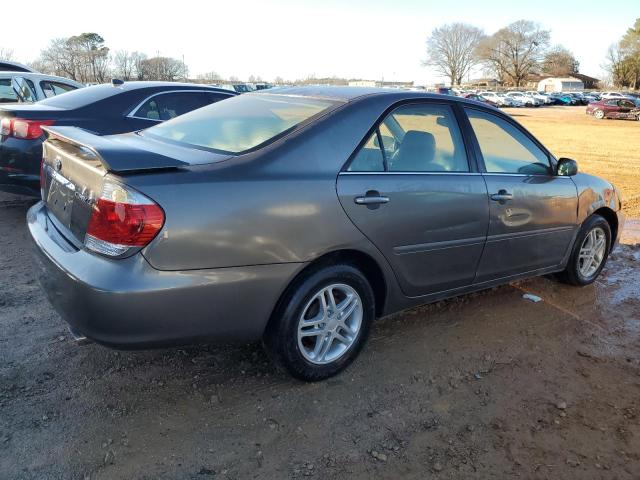 4T1BE32K35U976120 - 2005 TOYOTA CAMRY LE GRAY photo 3