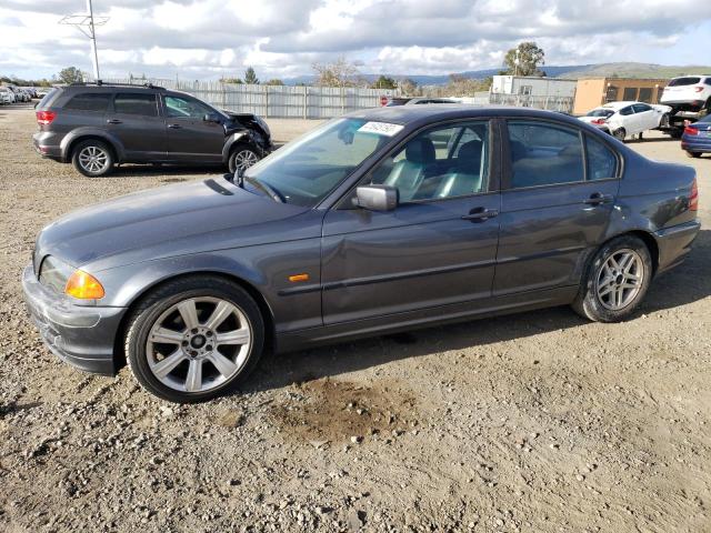 WBAAM3345YKC71127 - 2000 BMW 323 I GRAY photo 1