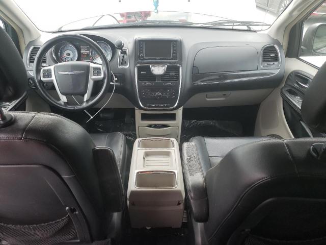 2C4RC1BGXFR565143 - 2015 CHRYSLER TOWN & COU TOURING Silber Foto 8