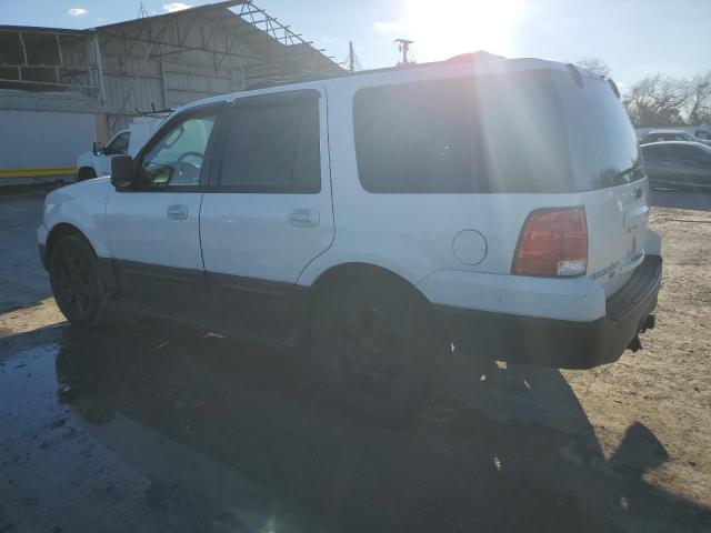 1FMRU15W74LB52906 - 2004 FORD EXPEDITION XLT WHITE photo 2