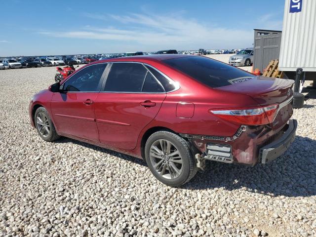 4T1BF1FK5HU751889 - 2017 TOYOTA CAMRY LE RED photo 2