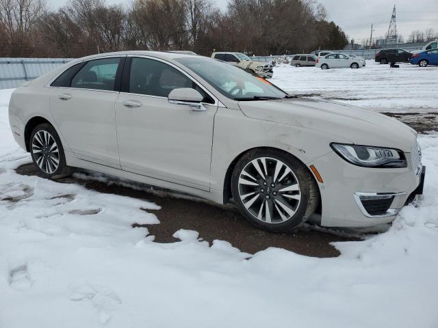 3LN6L5F99KR602625 - 2019 LINCOLN MKZ RESERVE II BEIGE photo 4