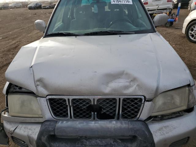 JF1SF65641H700104 - 2001 SUBARU FORESTER S SILVER photo 11
