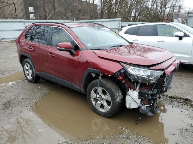 JTMW1RFV2KD502079 - 2019 TOYOTA RAV4 XLE RED photo 4