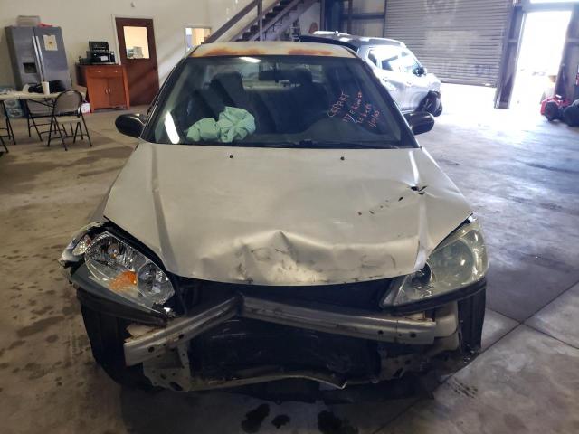 2HGES163X4H532799 - 2004 HONDA CIVIC DX VP SILVER photo 5